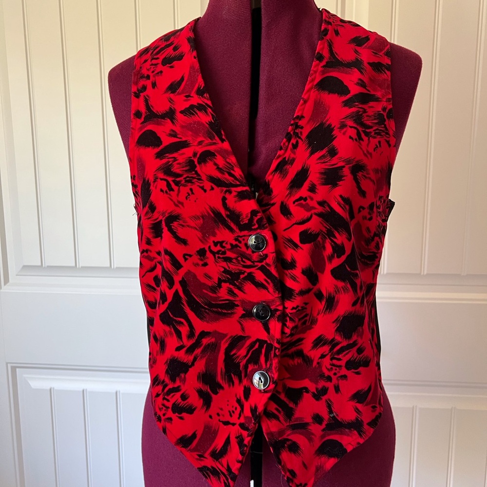 Black  and red velveteen Vest
